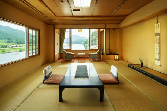 ห้องพักมุม 14 เสื่อทาทามิ