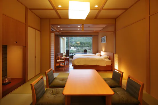 ชั้นต้อนรับ 'มิโดริ'