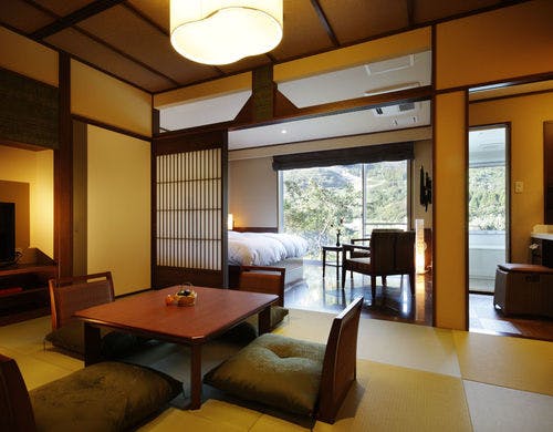 「白磁」「琥珀」ビューバス