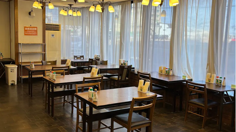Hotel Tomakomai Green Hills (Formerly: Tomakomai Green Hotel)