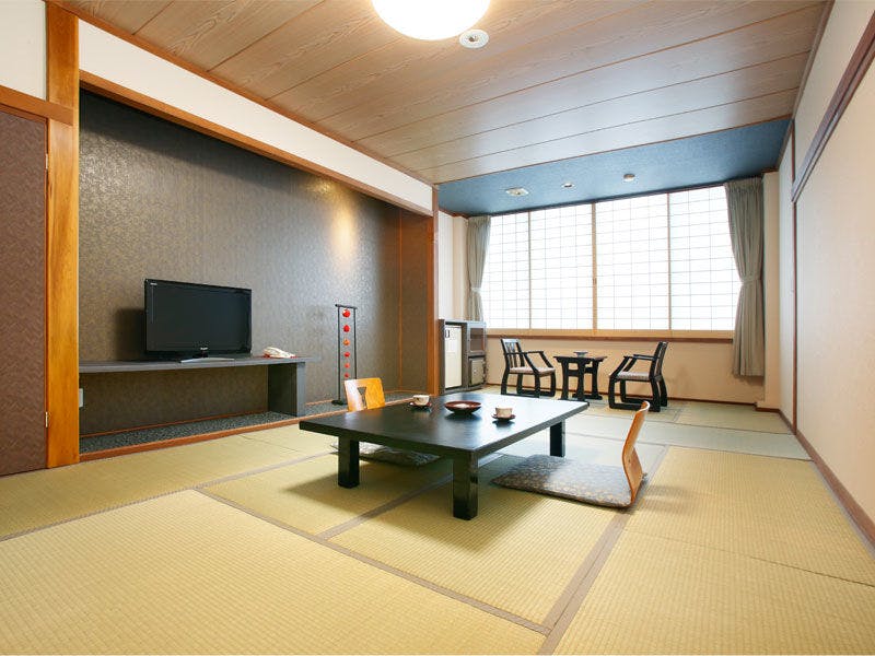 Kamar gaya Jepang yang ditentukan (dengan toilet, tanpa bak mandi)