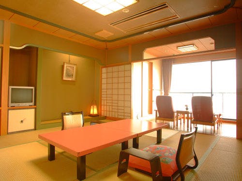 純和風客室12.5帖