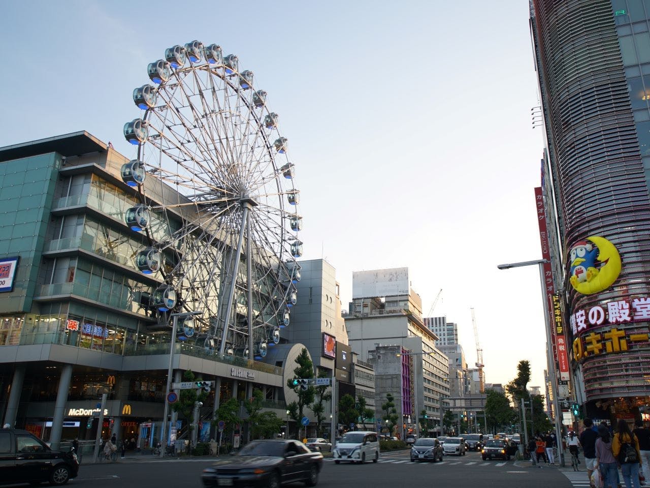 สถานที่ท่องเที่ยวใกล้เคียง