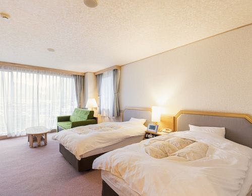 デラックスツイン洋室(36平米)