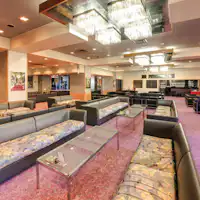 เลานจ์ "Café de Rivière"