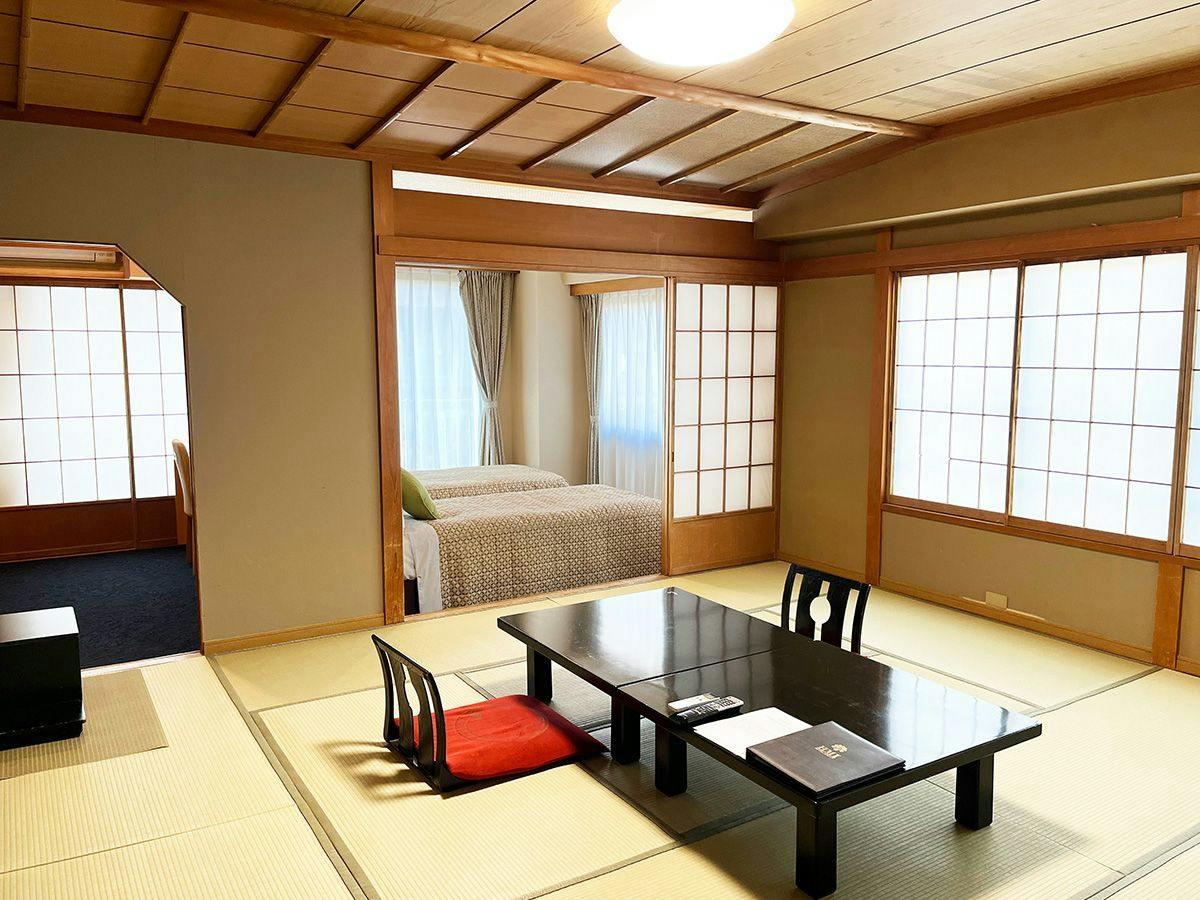 Hotel Ravie Kawaryo
