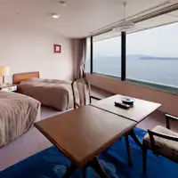 ห้องดีลักซ์สไตล์ตะวันตกพร้อมวิวทะเลที่งดงาม