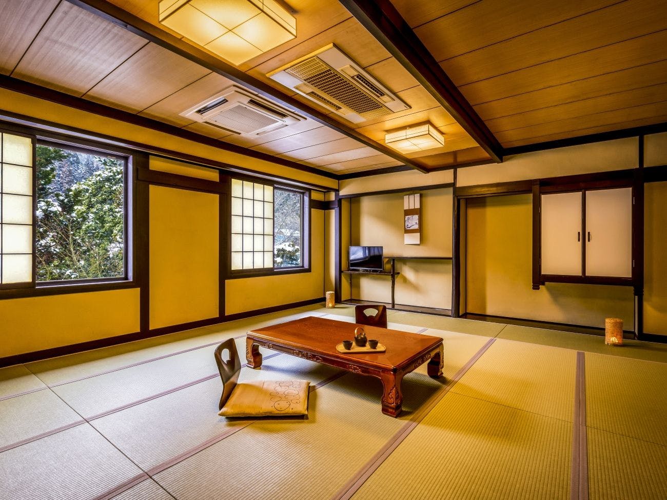 ห้องพักสไตล์ญี่ปุ่นมาตรฐาน ขนาด 18-21 เสื่อทาทามิ