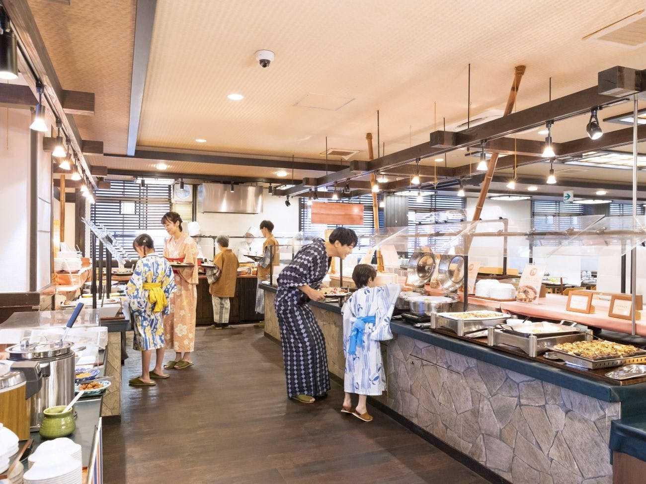 ห้องอาหารบุฟเฟต์ “ชิกิไซ”