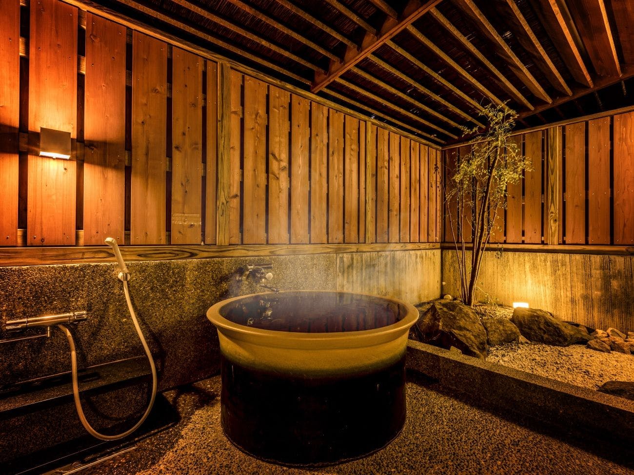 Ooedo Onsen Monogatari Premium Shirahama Saichoraku