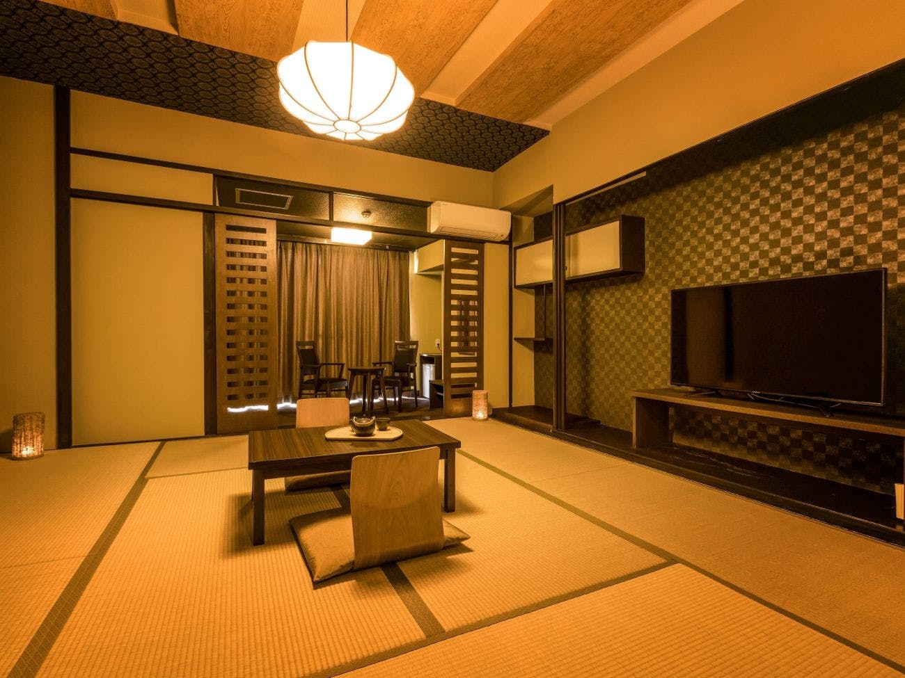 ห้องพักแบบญี่ปุ่นมาตรฐาน *ตัวอย่างห้องพัก