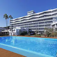 สระว่ายน้ำ *เฉพาะฤดูร้อน