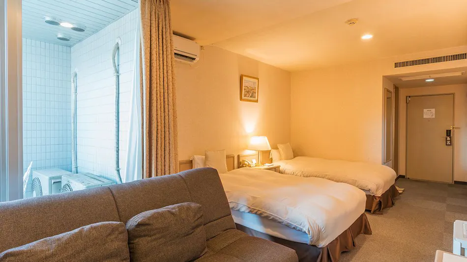 Hotel New Century