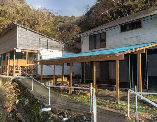 25名様用棟のバーベキュー場です。