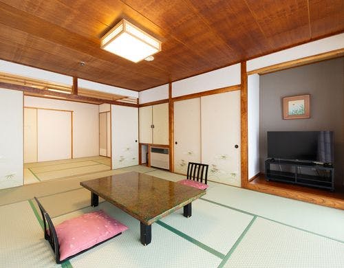 【高層階・渓谷側】和室二間10畳＋6畳