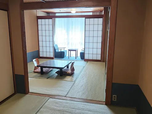 Bilik gaya Jepun 2 ruang, 8 tatami + 6 tatami