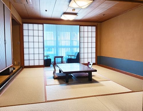 和室2間（10畳＋6畳）