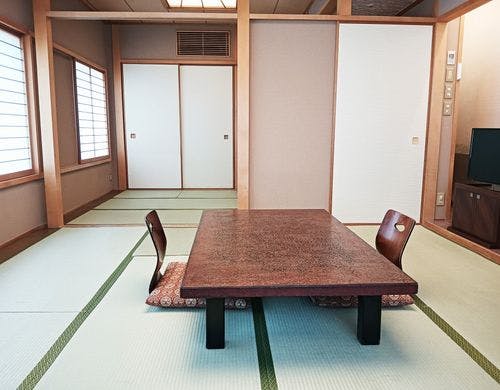 和室２間（８畳＋4.5畳・アウトバス）