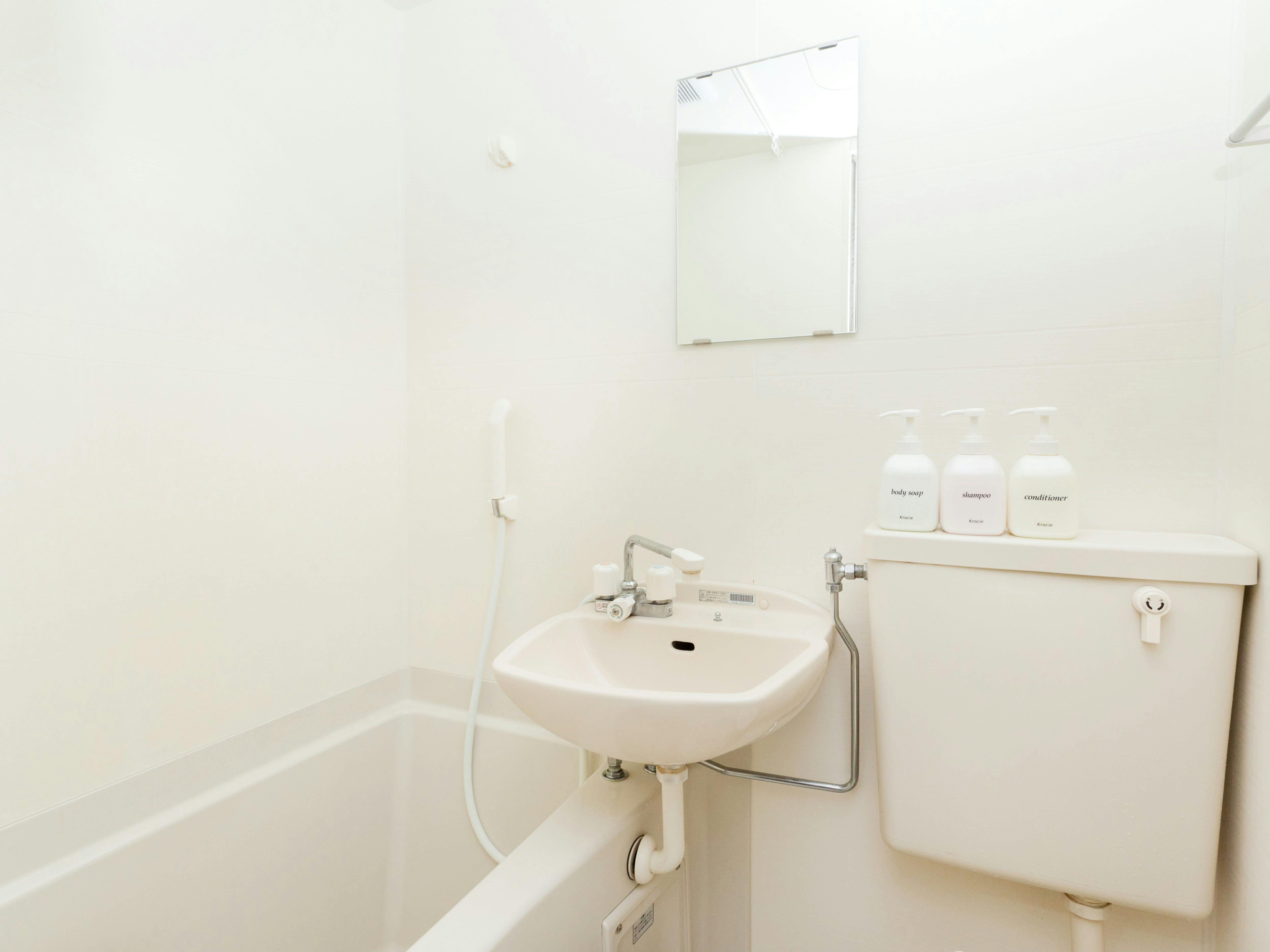 ห้องพักทุกห้องมีอ่างอาบน้ำและห้องครัว