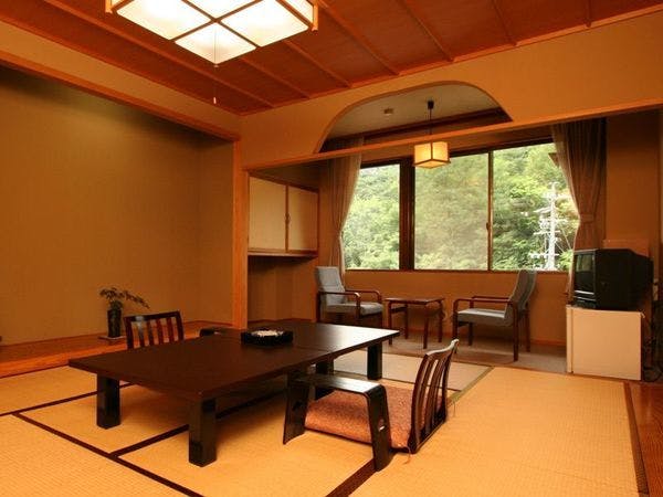 [อาคารใหม่ ◇ ห้องสไตล์ญี่ปุ่น 10 เสื่อทาทามิ]