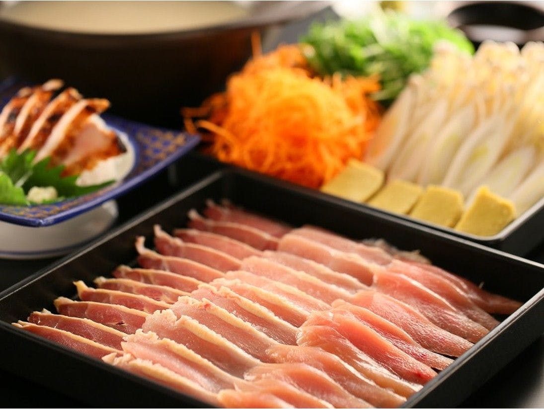 หม้อไฟน้ำไก่ชินชูสามชนิด