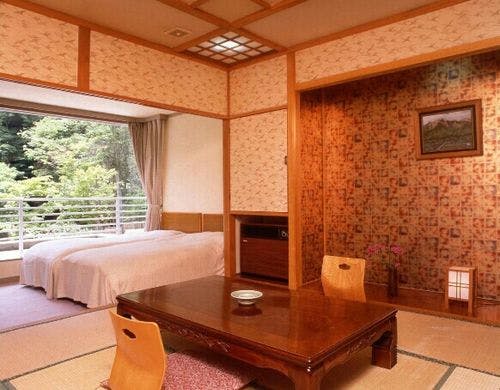 本館和洋室（バス・洗浄トイレ付）