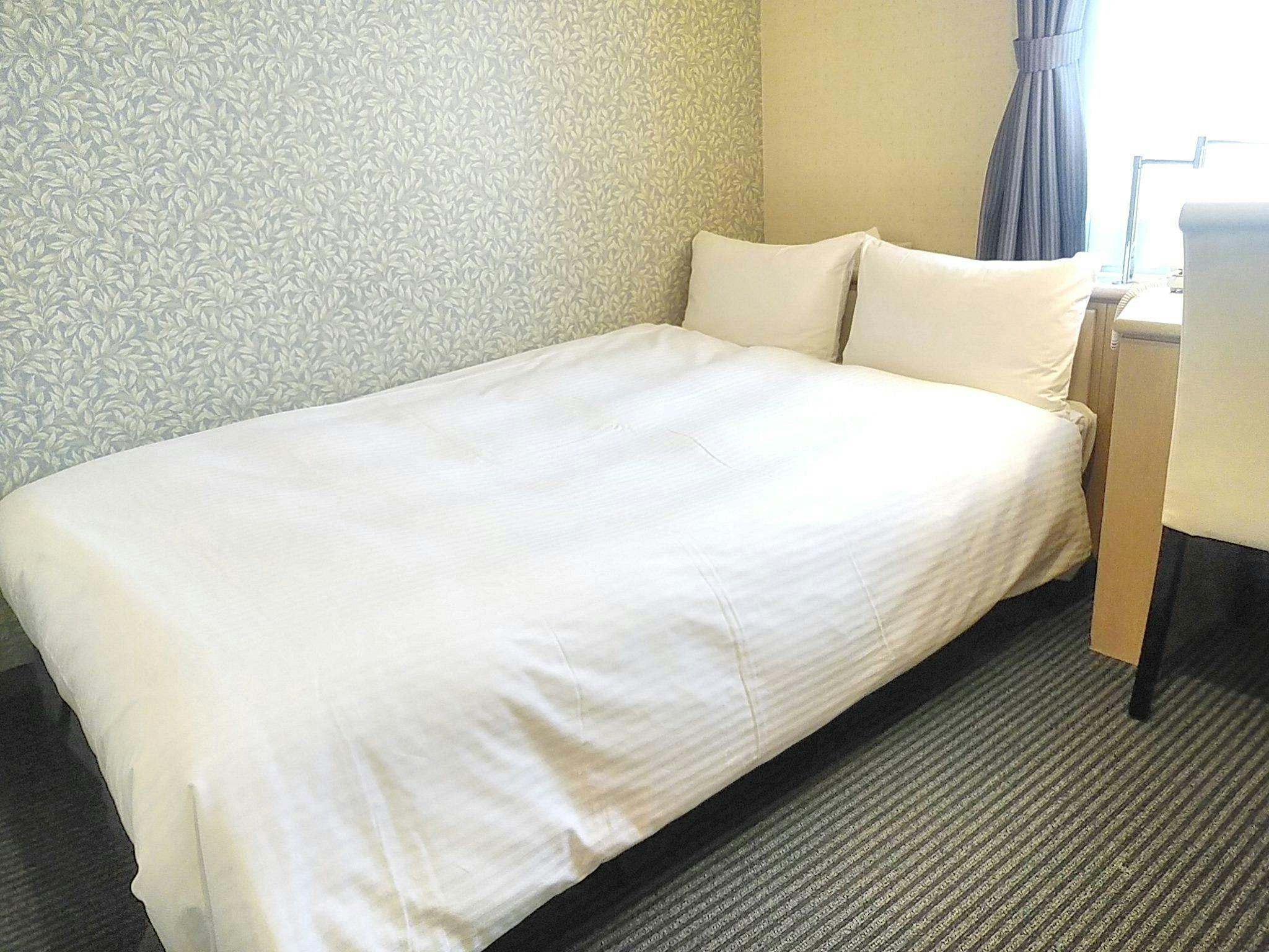 シングルルーム　ベッド幅120ｃｍ