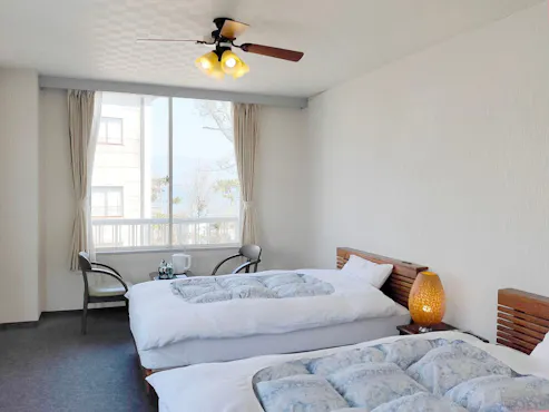 ห้องพักแบบเตียงคู่สไตล์ตะวันตก (ตัวอย่าง)