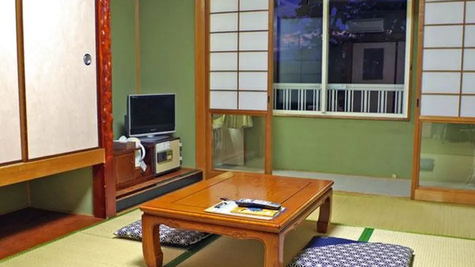 Kokumin Shukusha View Lodge Biwa