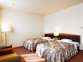 札幌サンプラザ