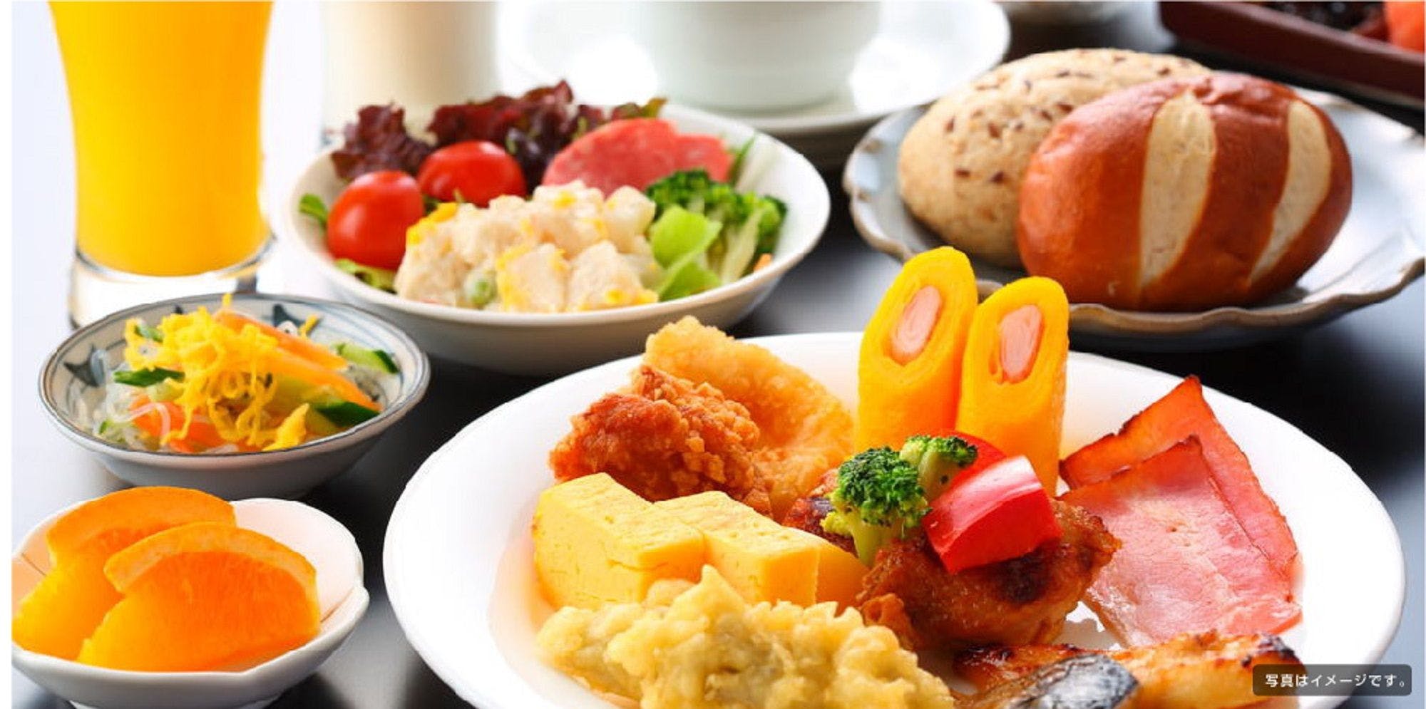 ★อาหารเช้าฟรี♪ บุฟเฟ่ต์ญี่ปุ่นและตะวันตก★