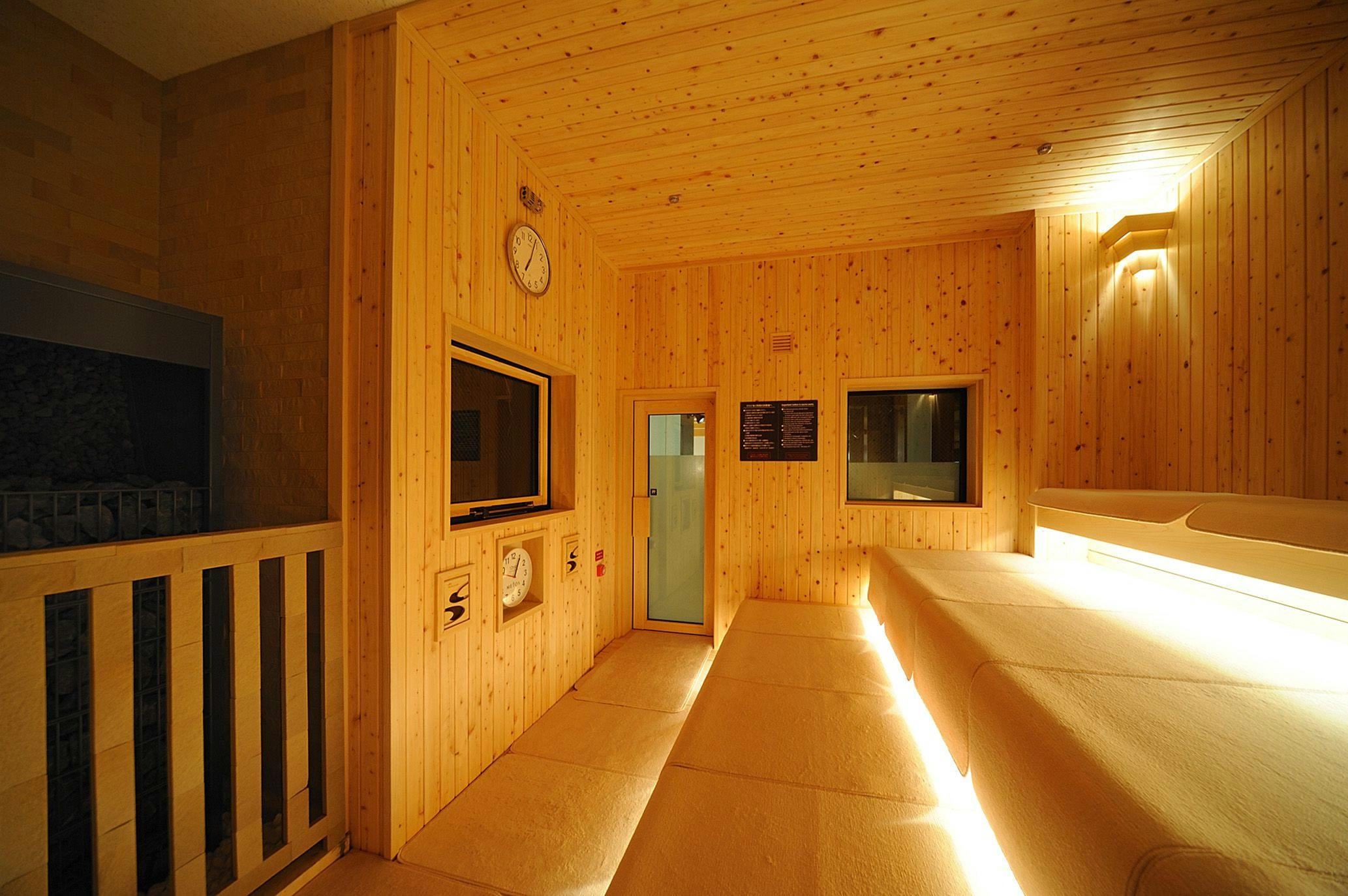 Tokyo Yugawara Onsen Manyo-no-Yu