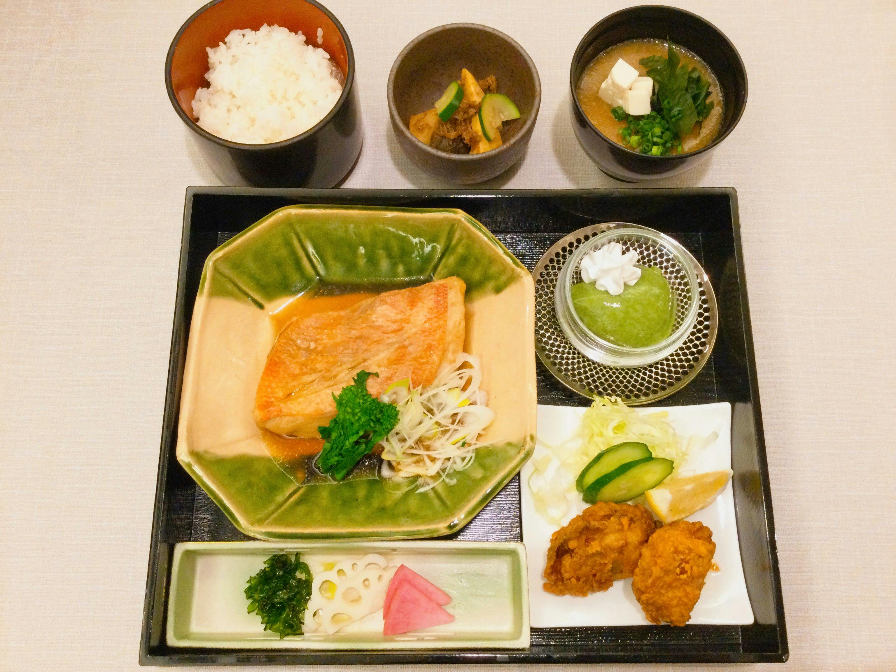Tokyo Grand Hotel