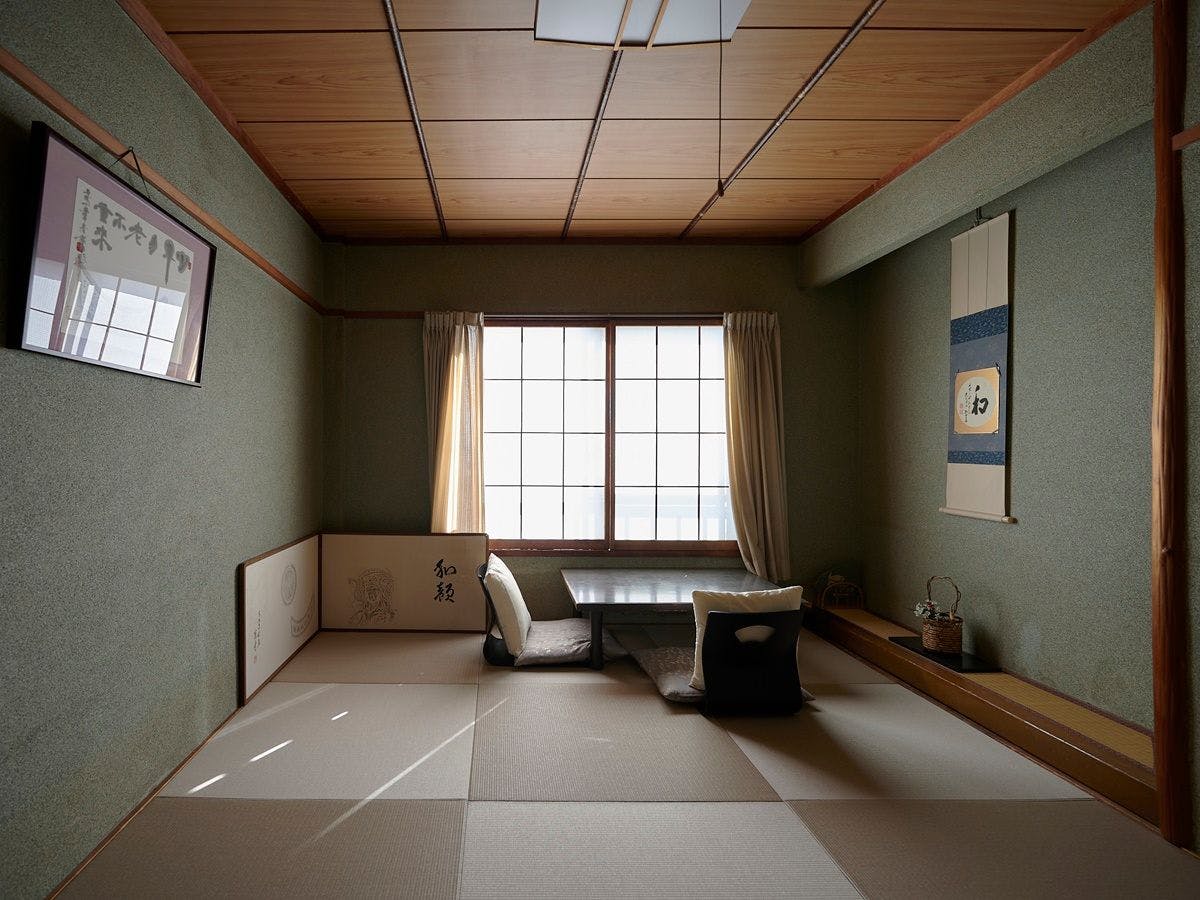 Ikoma Inn Shiroyama Ryokan