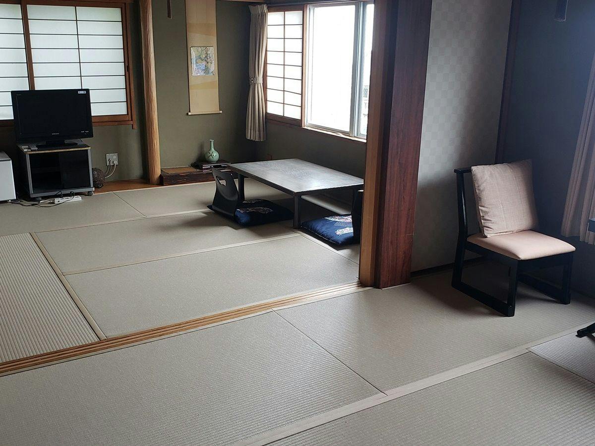 Ikoma Inn Shiroyama Ryokan