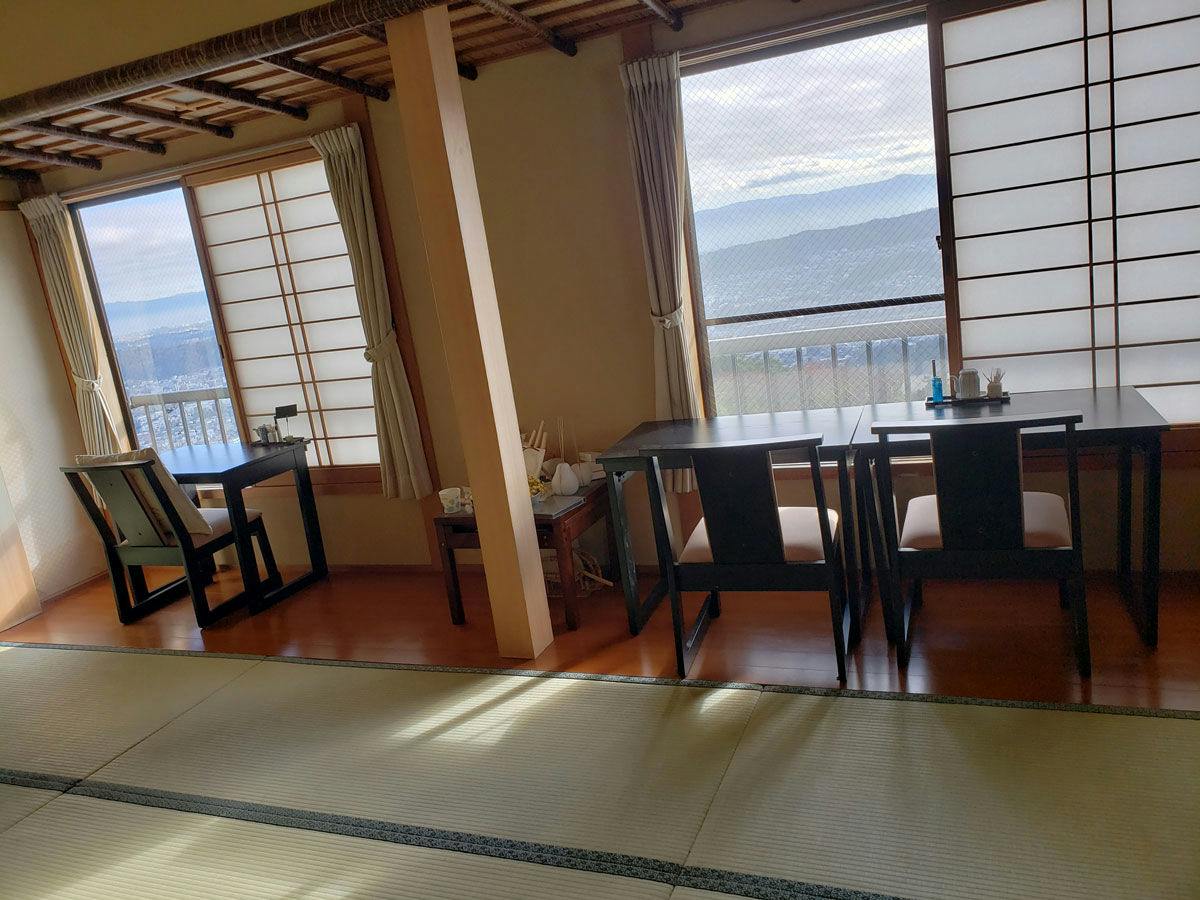 Ikoma Inn Shiroyama Ryokan
