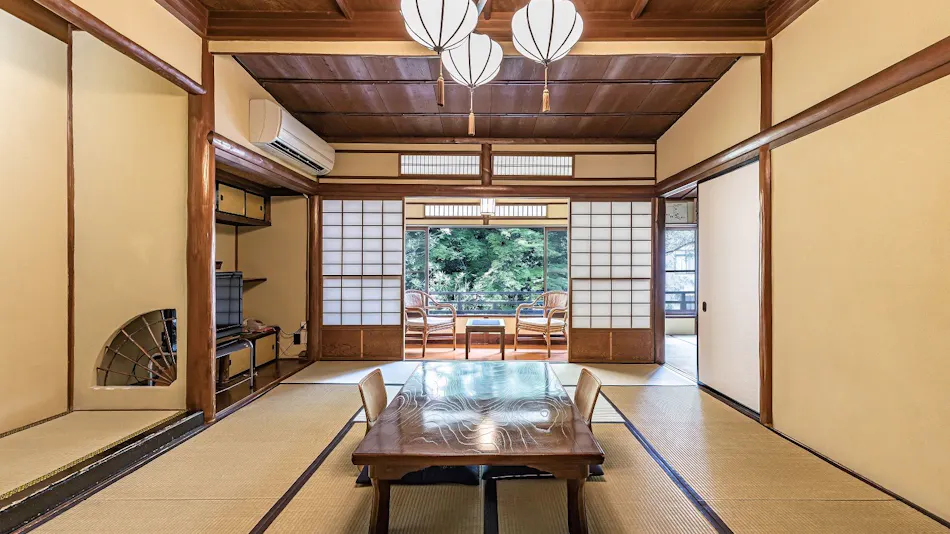 Tonosawa Ichinoyu Honkan