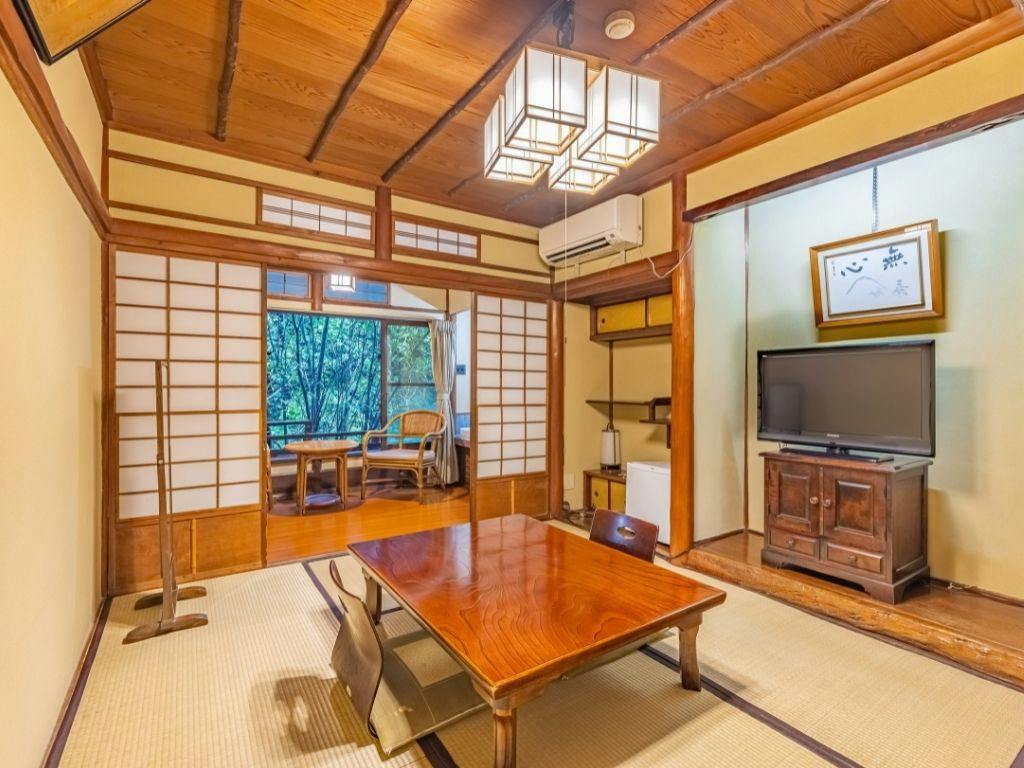Tonosawa Ichinoyu Honkan