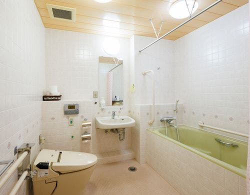 洋室（半バリアフリー）のユニットバス