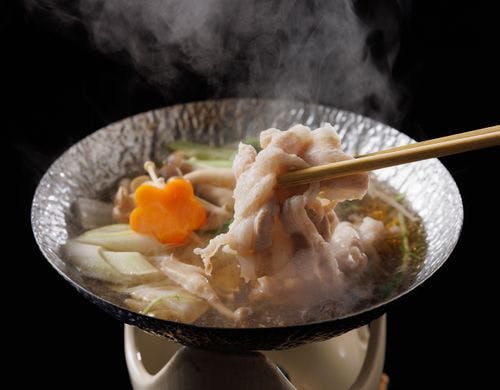 会席コースの鍋物