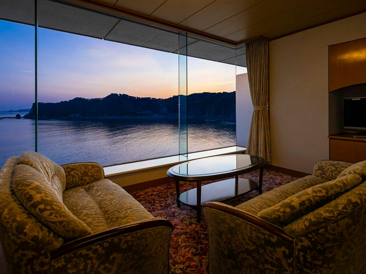Mikazuki Sea Park Hotel Awa Kamogawa