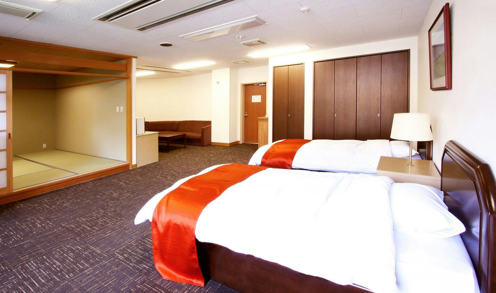 Shirasawa Kogen Hotel