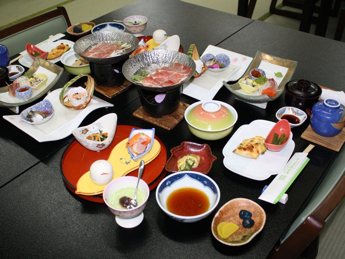 Hotel Grand Toya