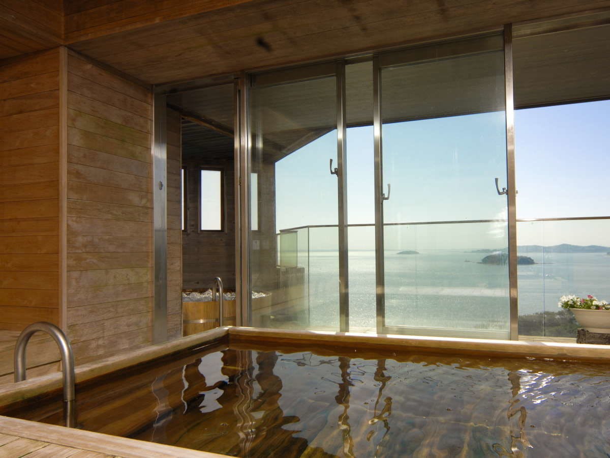Hotel Tokaien