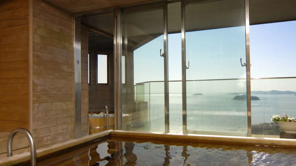Hotel Tokaien