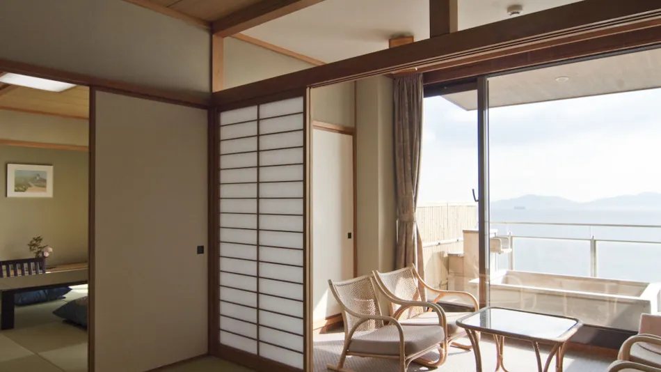 Hotel Tokaien