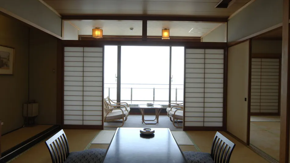 Hotel Tokaien