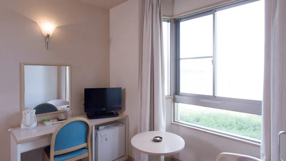 Jakomaru Park Tsuda (National Lodge Shokinkaku Kuapark Tsuda)