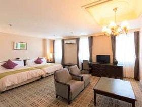 スカイホテル魚津