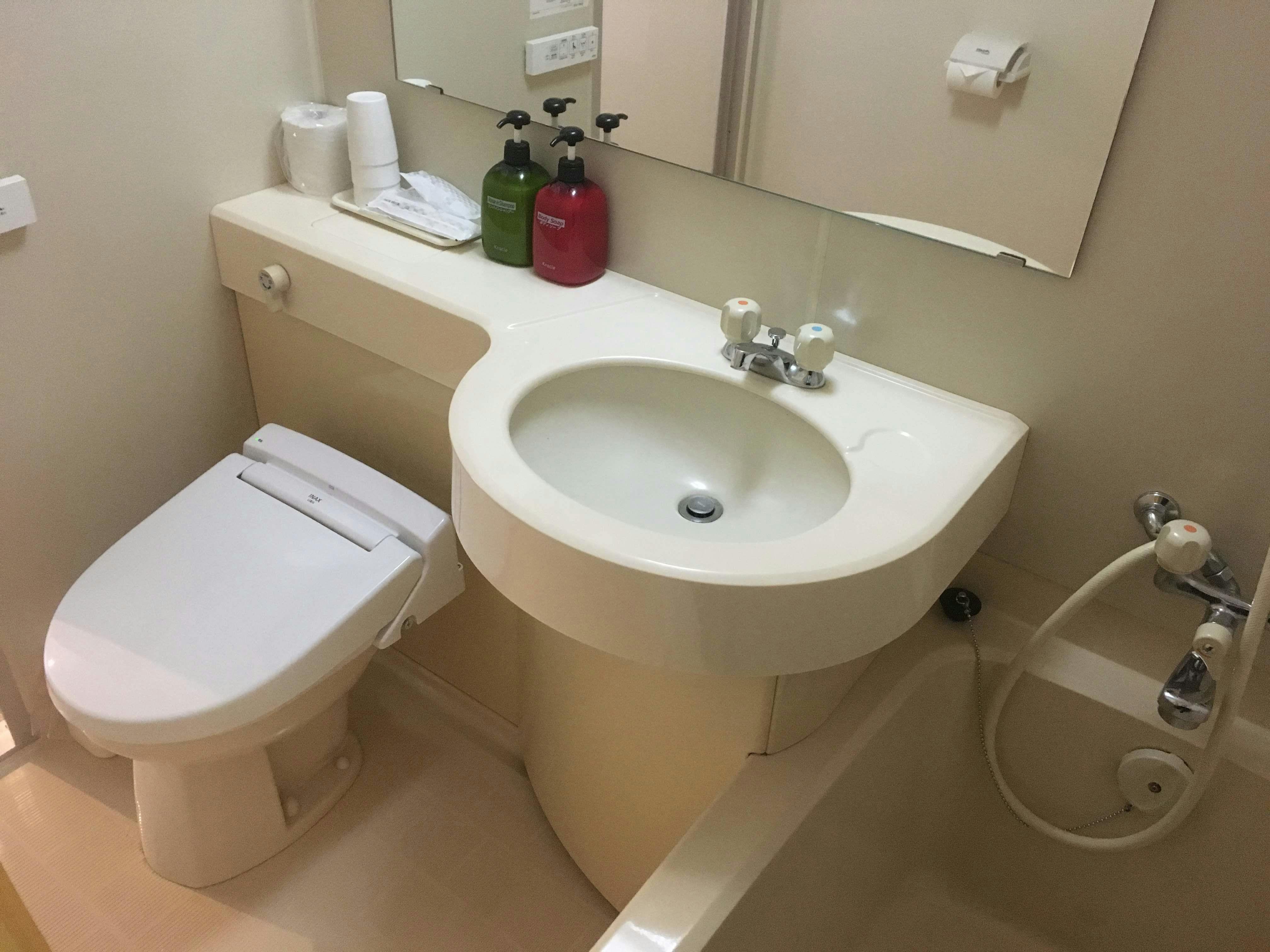 ห้องน้ำแบบยูนิต